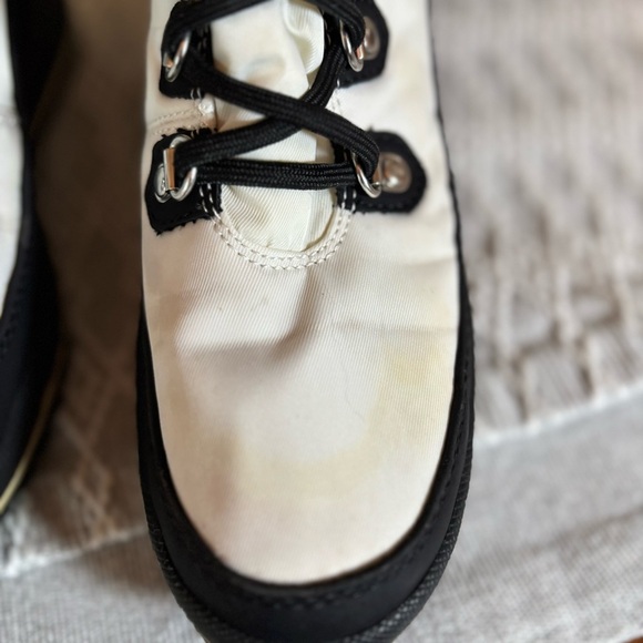 Cougar Waterproof Layne Wedge Winter Boots Size 7. Black and White. - Picture 2 of 12